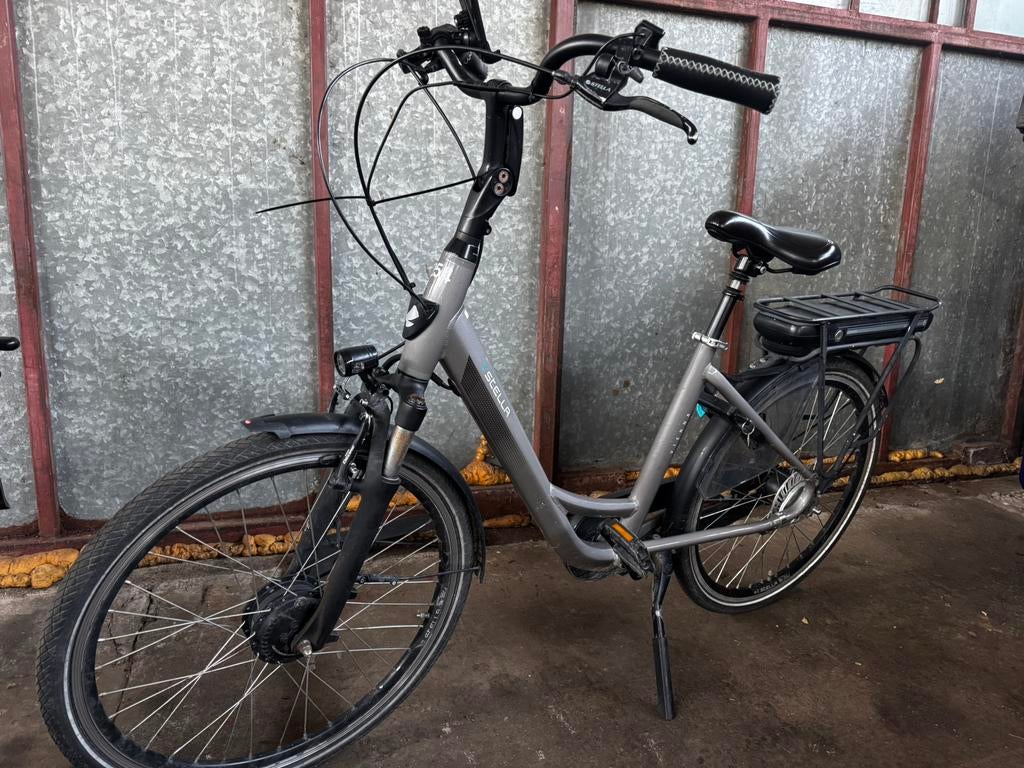 Stella Vienna 26 inch E-Bike Fiets - LEES GOED!, Fietsen en Brommers, Elektrische fietsen, Gebruikt, Overige merken, Minder dan 47 cm