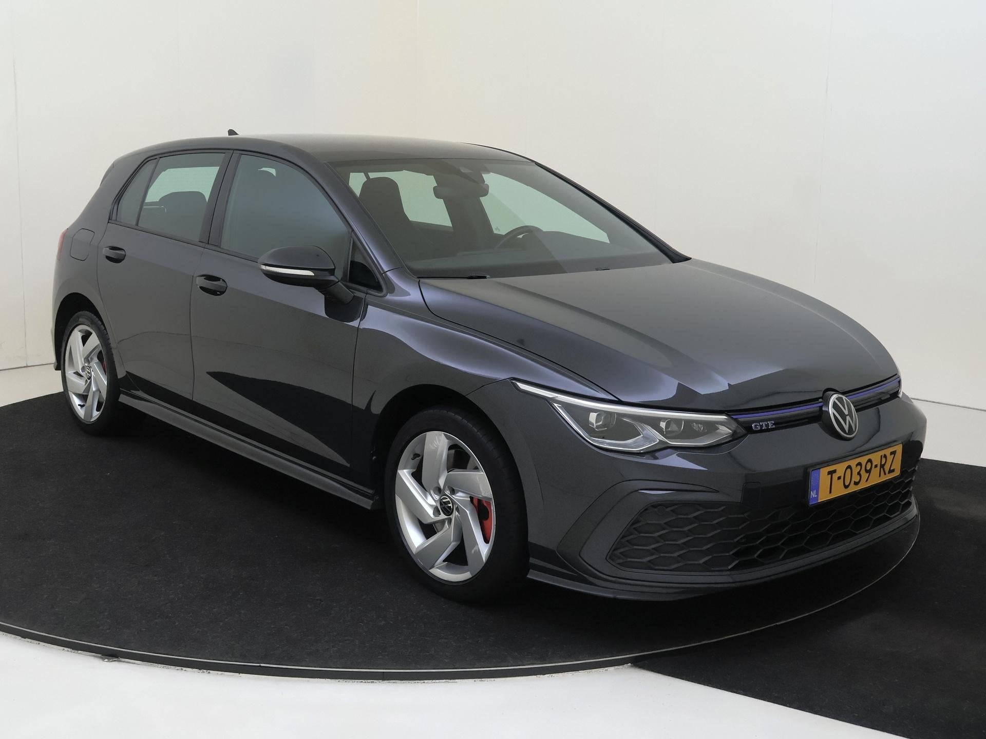 Volkswagen Golf GTE 5drs. 1.4 e-Hybrid Aut. | Navi | CarPlay, Auto's, 12 maanden, Automatische klimaatregeling, Gebruikt, Euro 6