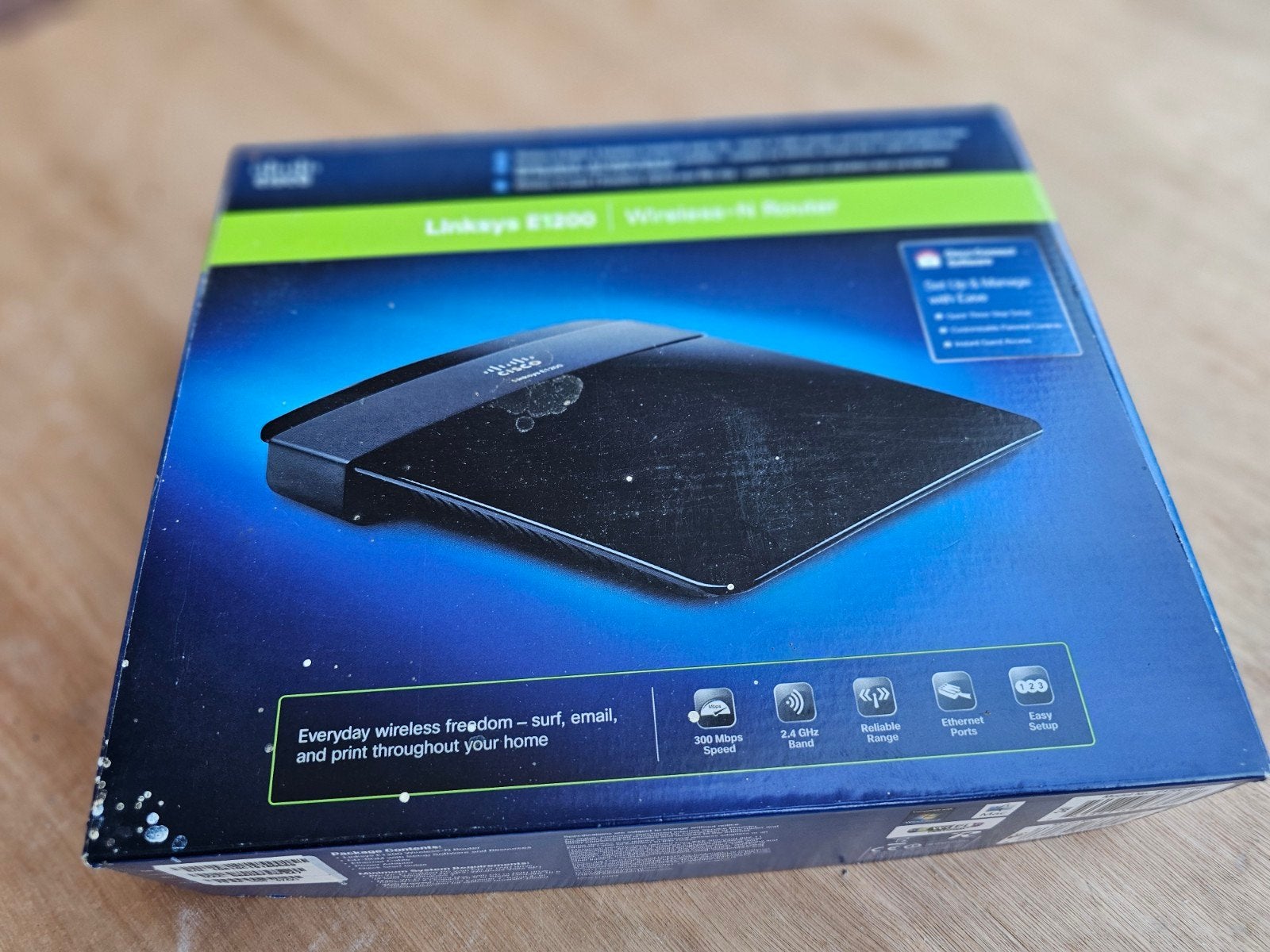 Nieuwe Cisco Linksys E1200 Wireless-N WiFi Router – in doos, Computers en Software, Ophalen of Verzenden, Nieuw
