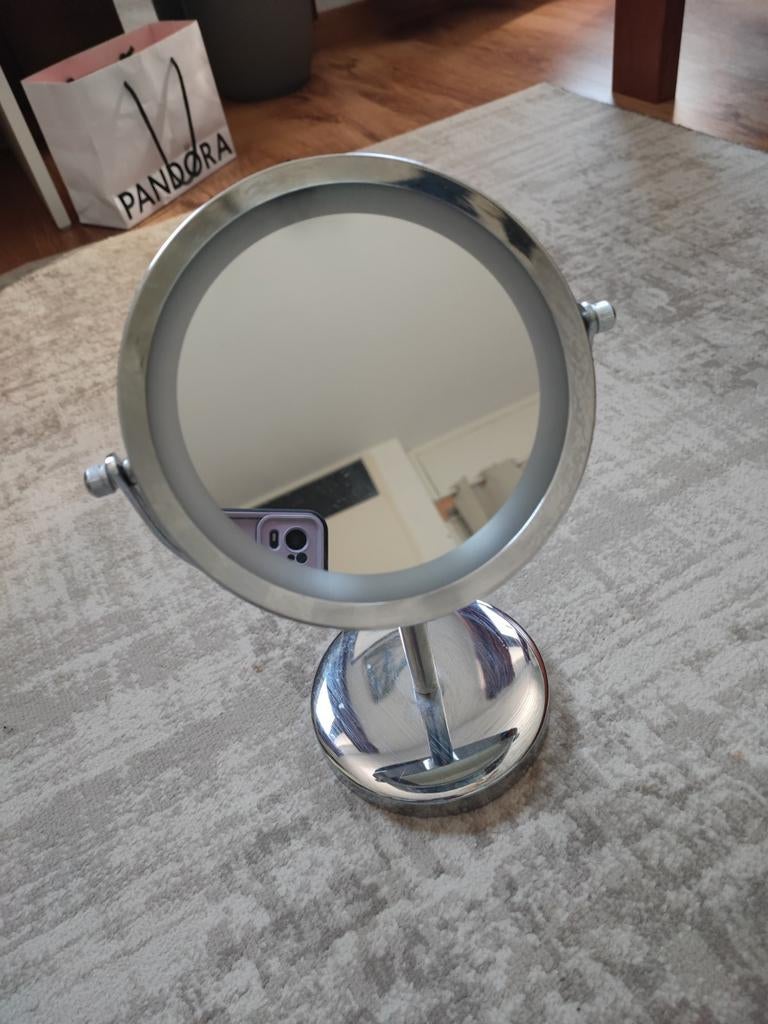 Spiegel voor make up, Ophalen of Verzenden, Zo goed als nieuw, Gehele gezicht