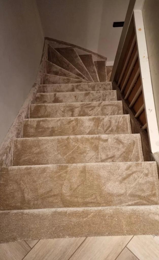 Trap laten stofferen? Vele tevreden klanten gingen u voor!, 75 m² of meer, Nieuw, Ophalen of Verzenden, Tapijt