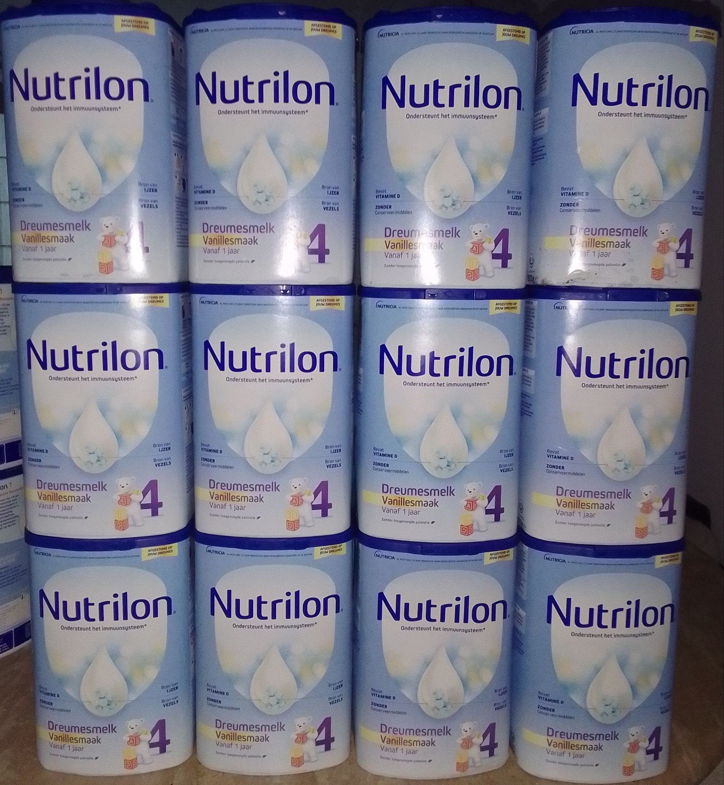12 ongeopende pakken Nutrilon NR4 Dreumesmelk Vanillesmaak., Kinderen en Baby's, Ophalen of Verzenden, Nieuw, Overige typen
