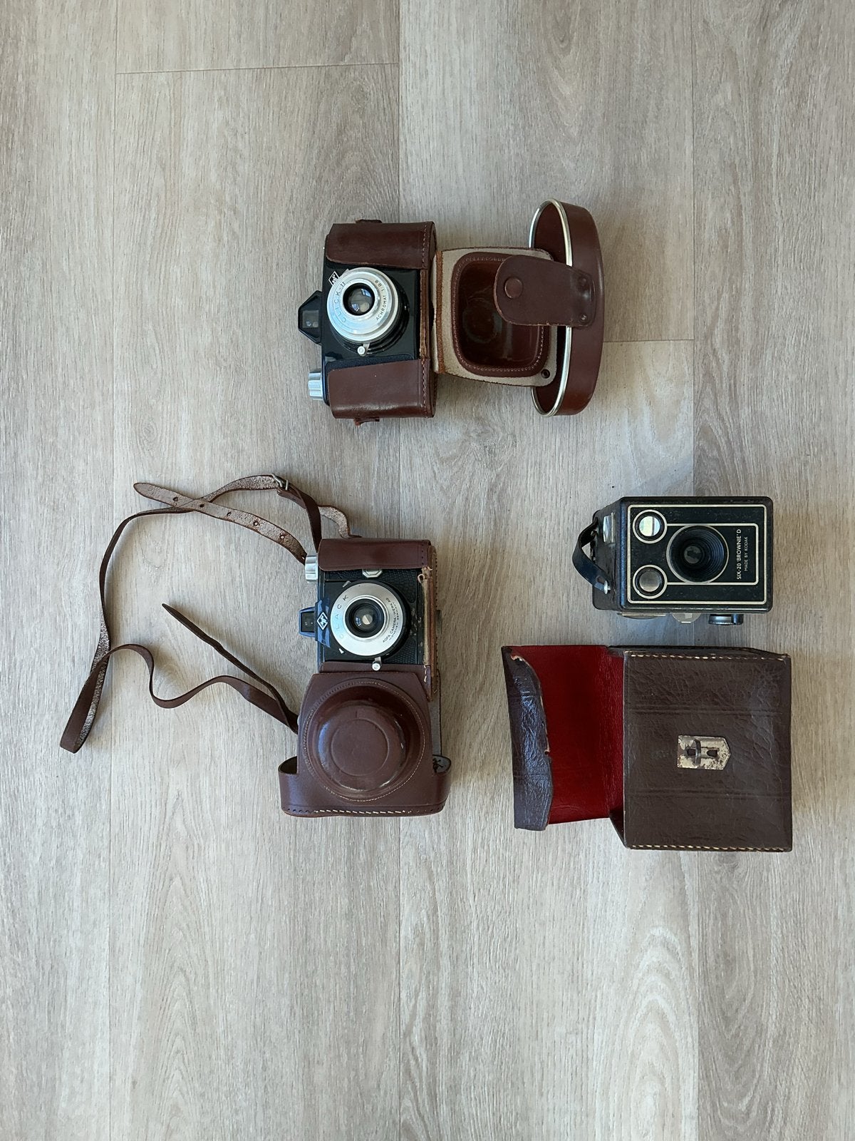 Antieke fototoestellen o.a. Agfa, kodak, Ophalen, Gebruikt, Compact