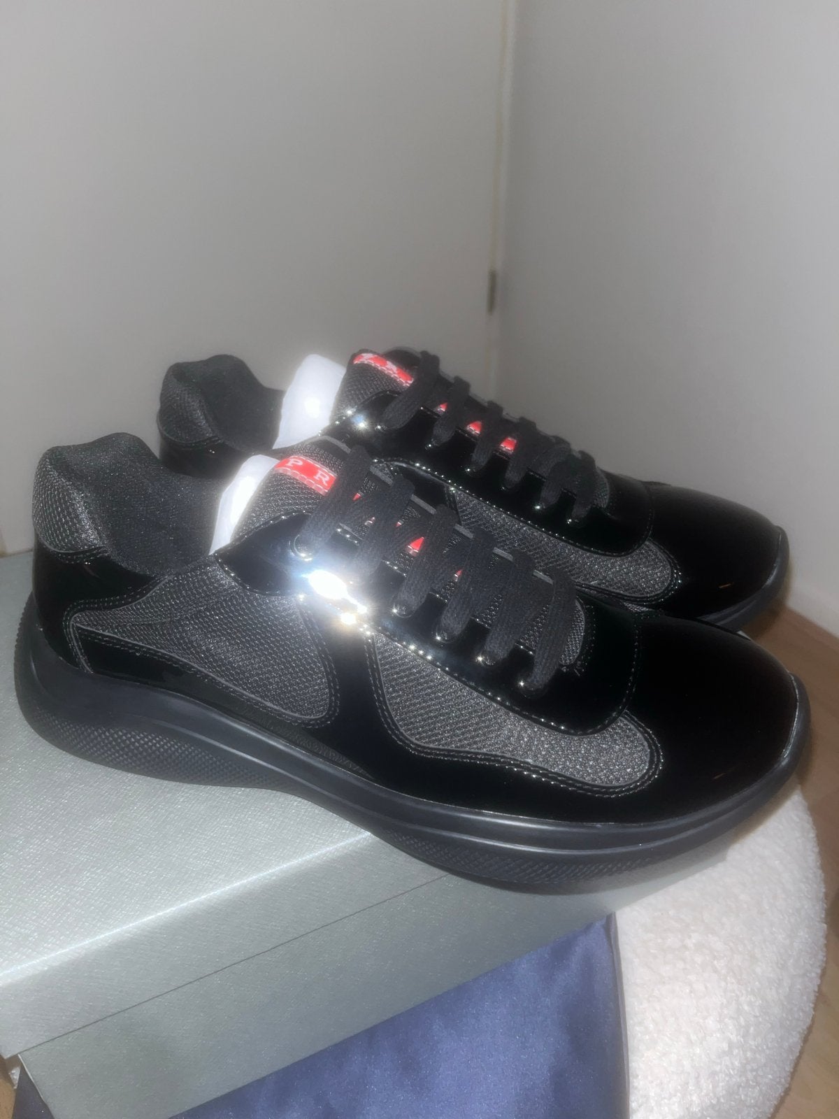 Prada America Cups  Maat 43 - Splinternieuw, Ophalen of Verzenden, Zo goed als nieuw, Zwart, Sneakers of Gympen