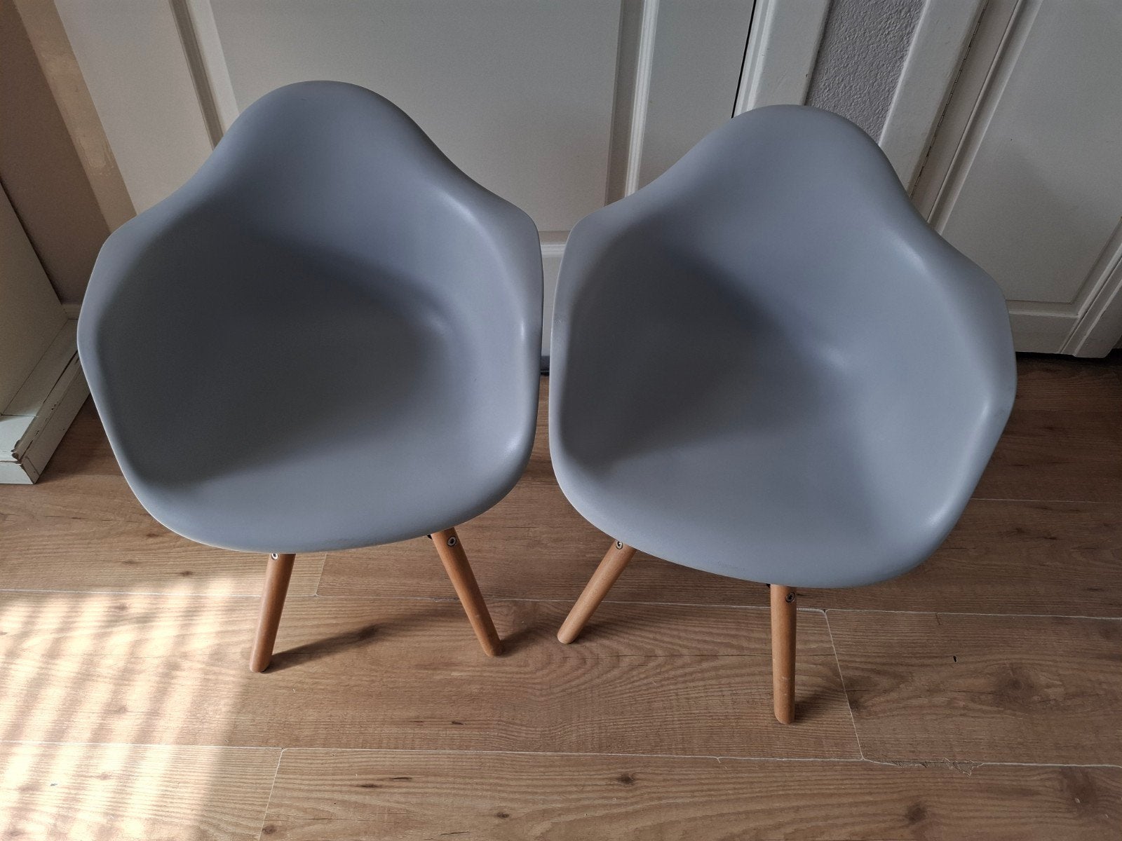 2 kinder kuip stoeltjes, Huis en Inrichting, Stoelen, Ophalen, Wit, Twee