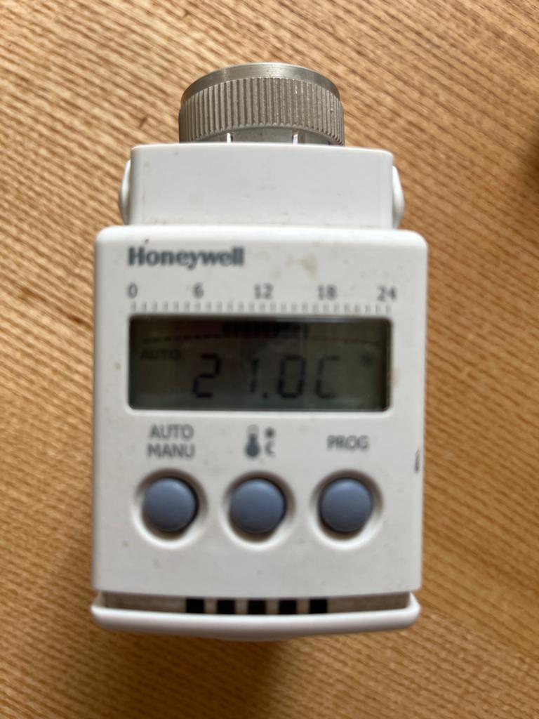 Honeywell HR40 Slimme Thermostaatknop, vier  stuks, Ophalen of Verzenden, Slimme thermostaat, Gebruikt