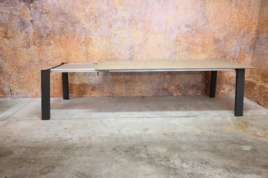 AlsNIEUW! fraaie Leolux Ermione design eettafel verstelbaar!, Overige houtsoorten, Leolux, 200 cm of meer, Ophalen of Verzenden