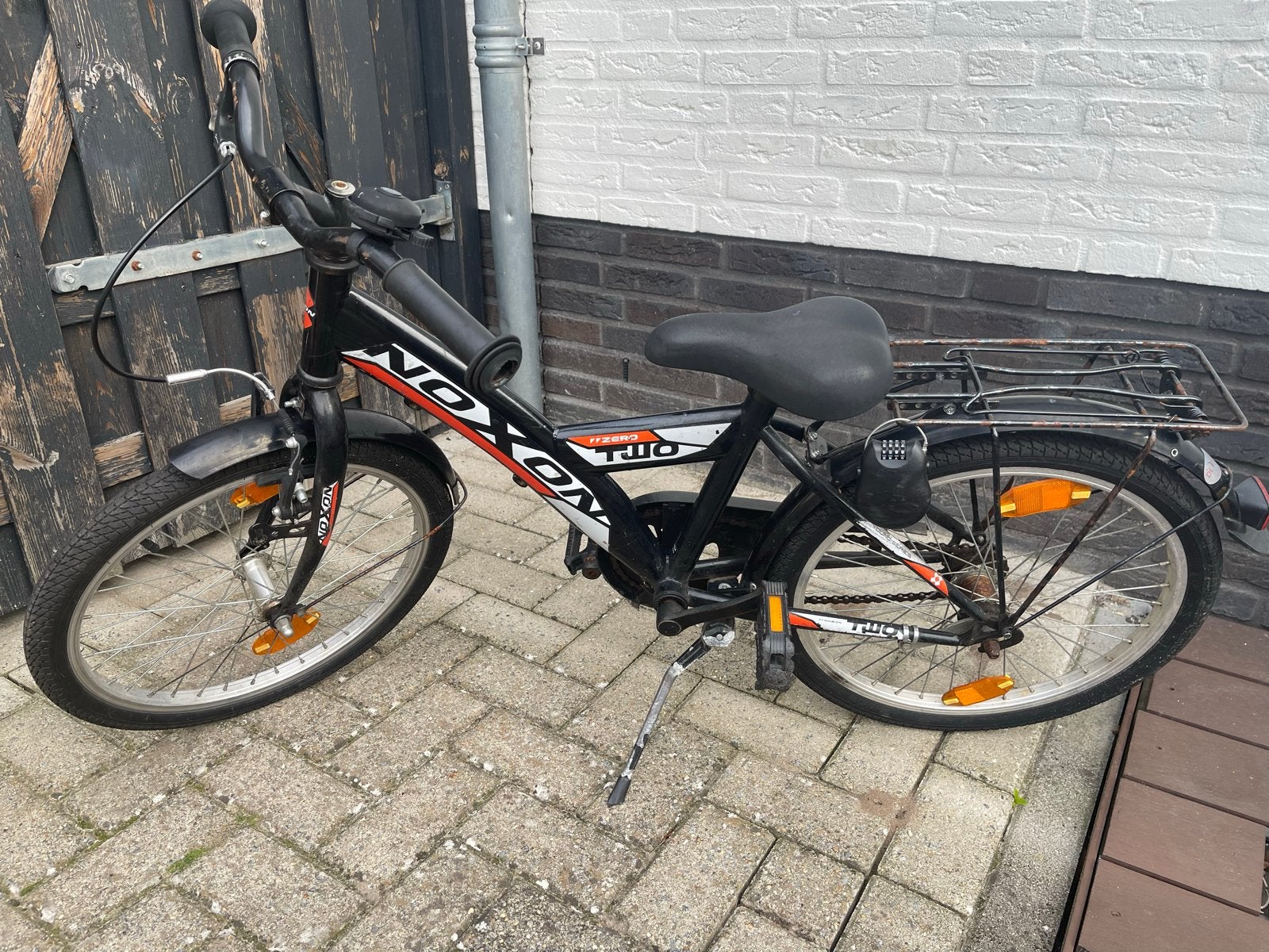 Noxon Two kinderfiets - Zwart met oranje accenten 18 inch, Gebruikt, Velgrem, Minder dan 49 cm, Ophalen