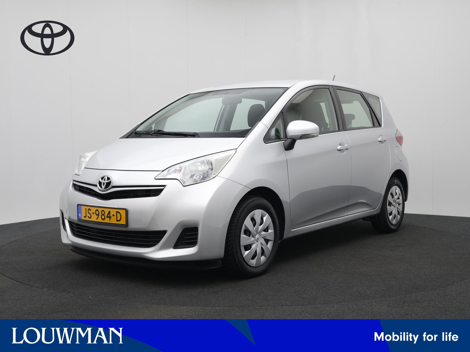 Toyota Verso-S 1.3 VVT-i Aspiration (bj 2011, automaat)