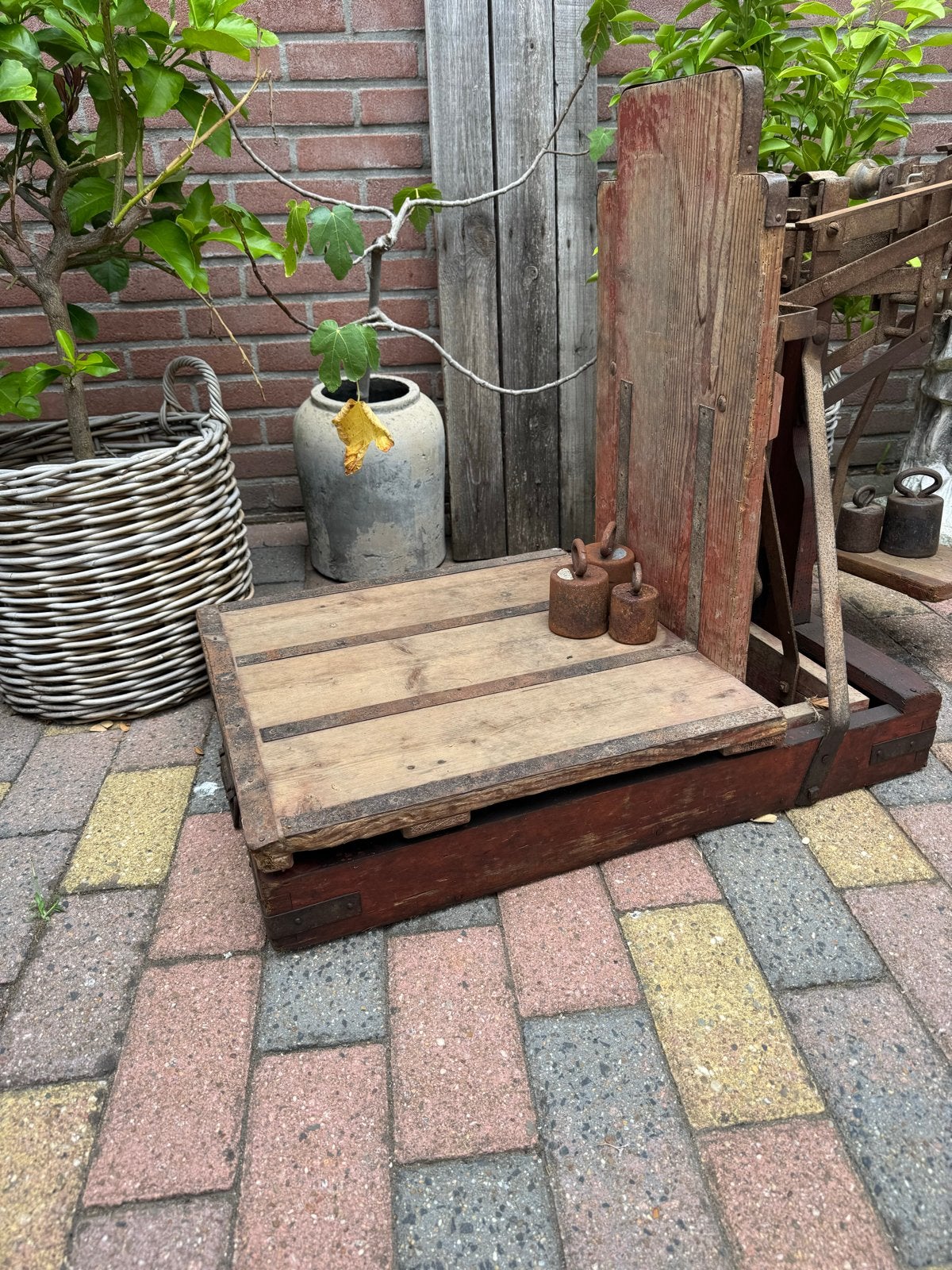 Antieke houten Bascule / weegschaal  200 kg, Ophalen