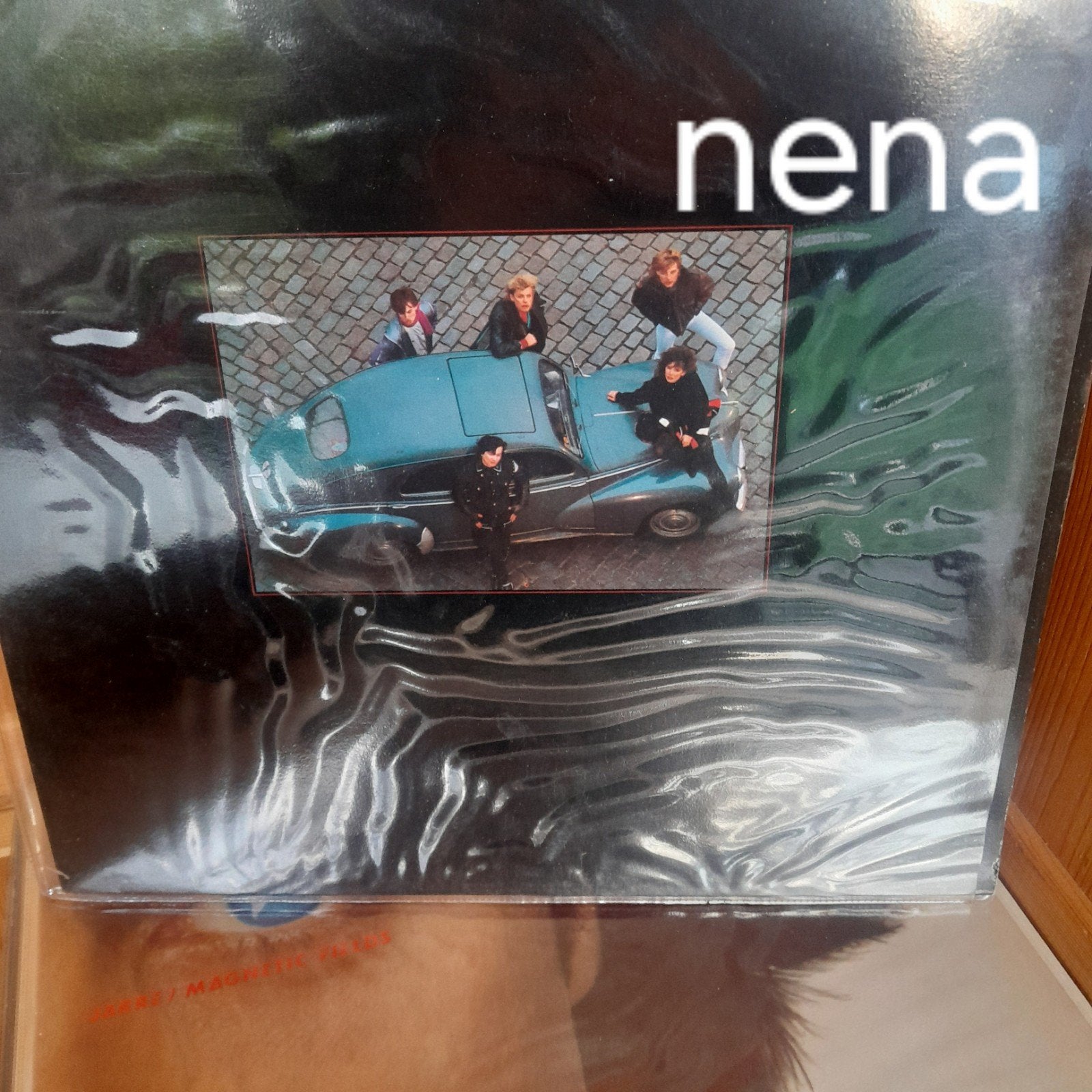 Nena - Nena LP (1983) - Met 99 Luftballons