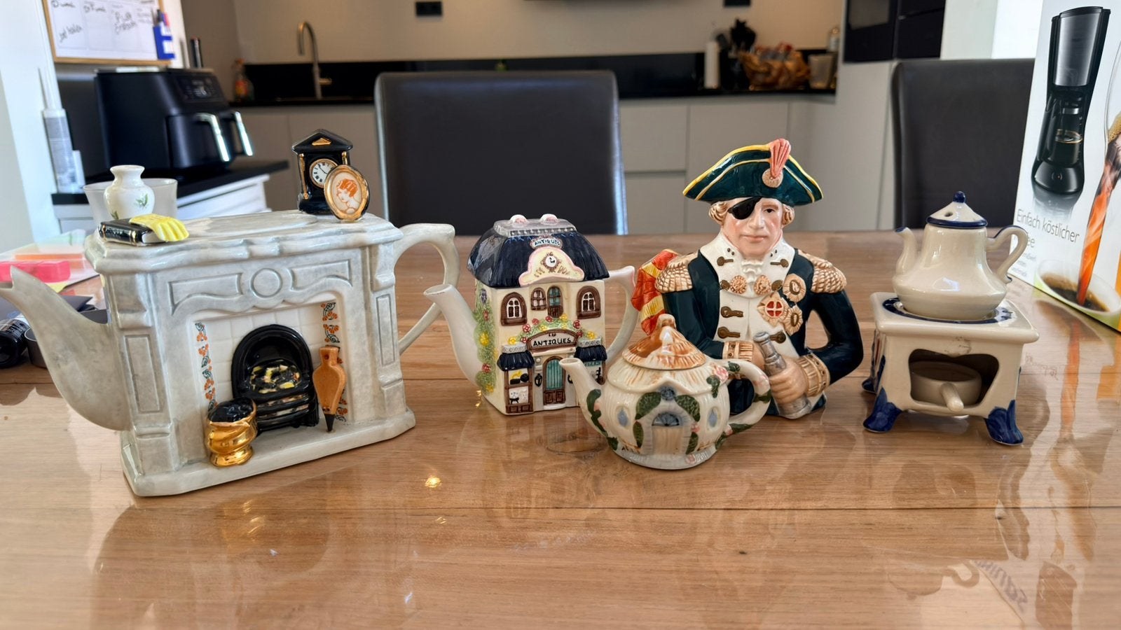 Unieke decoratieve theepotten en theewarmer, Ophalen