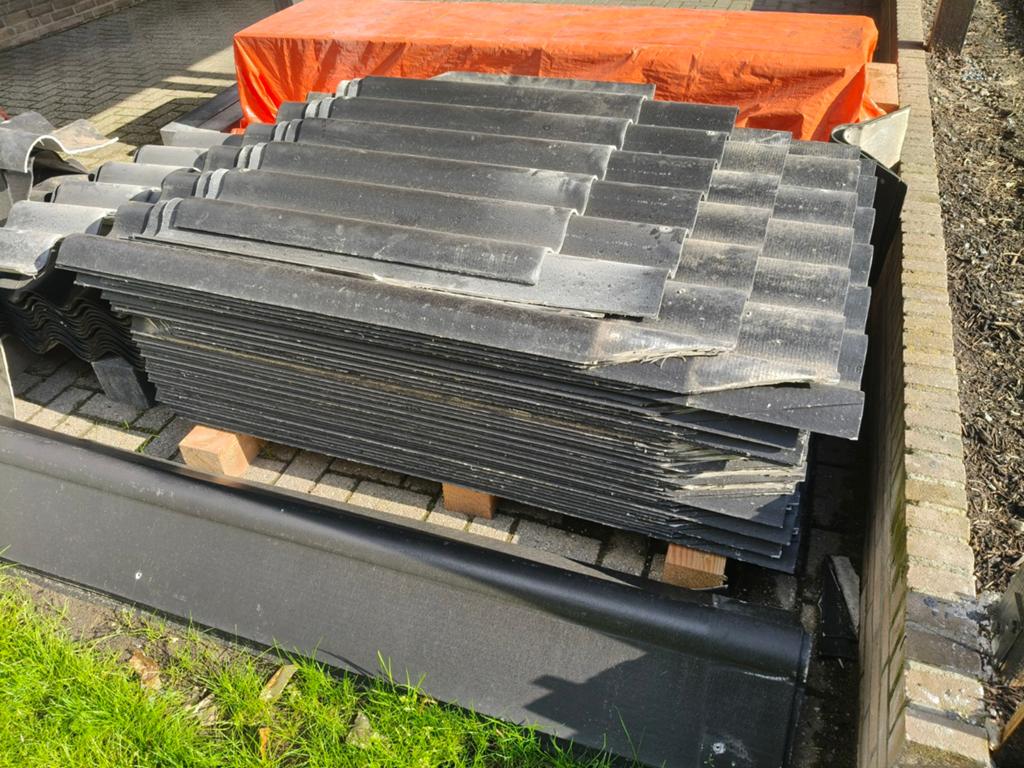 Golfplaten eternit, Doe-het-zelf en Verbouw, Ophalen, Overige materialen, Zwart, Zo goed als nieuw