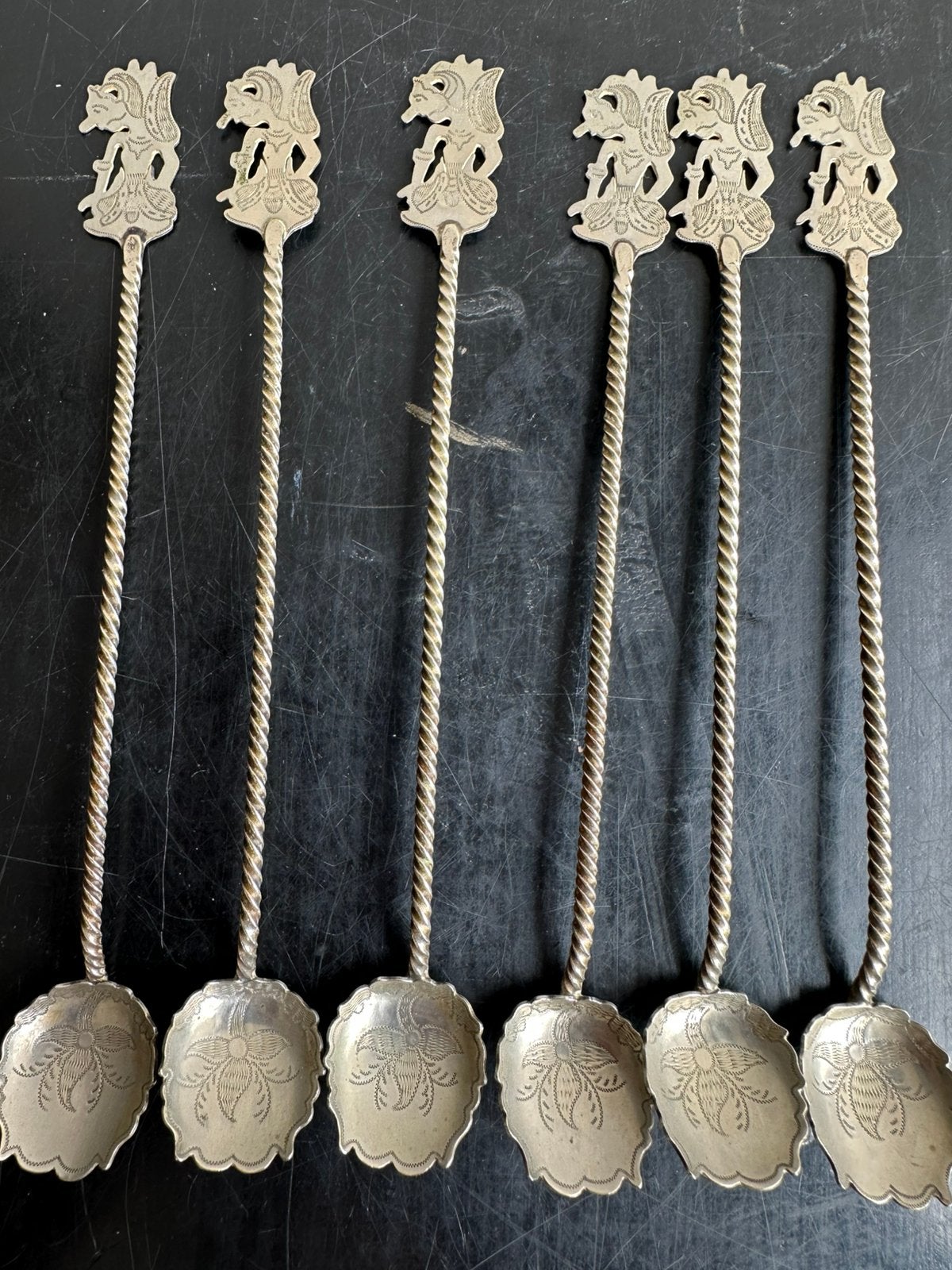 Zilveren 17 cm lange theelepels 66 gram Wajang Djokja, Ophalen of Verzenden