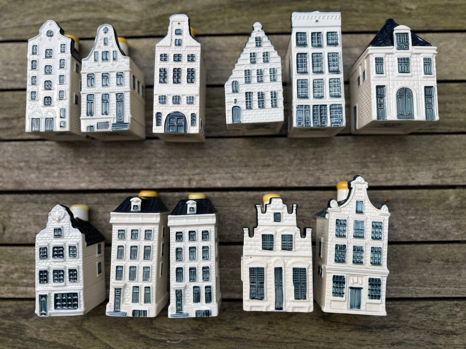 KLM huisjes - Delfts blauw - Bols - 11 stuks, Ophalen of Verzenden, Zo goed als nieuw, Porselein, Beeldje(s)