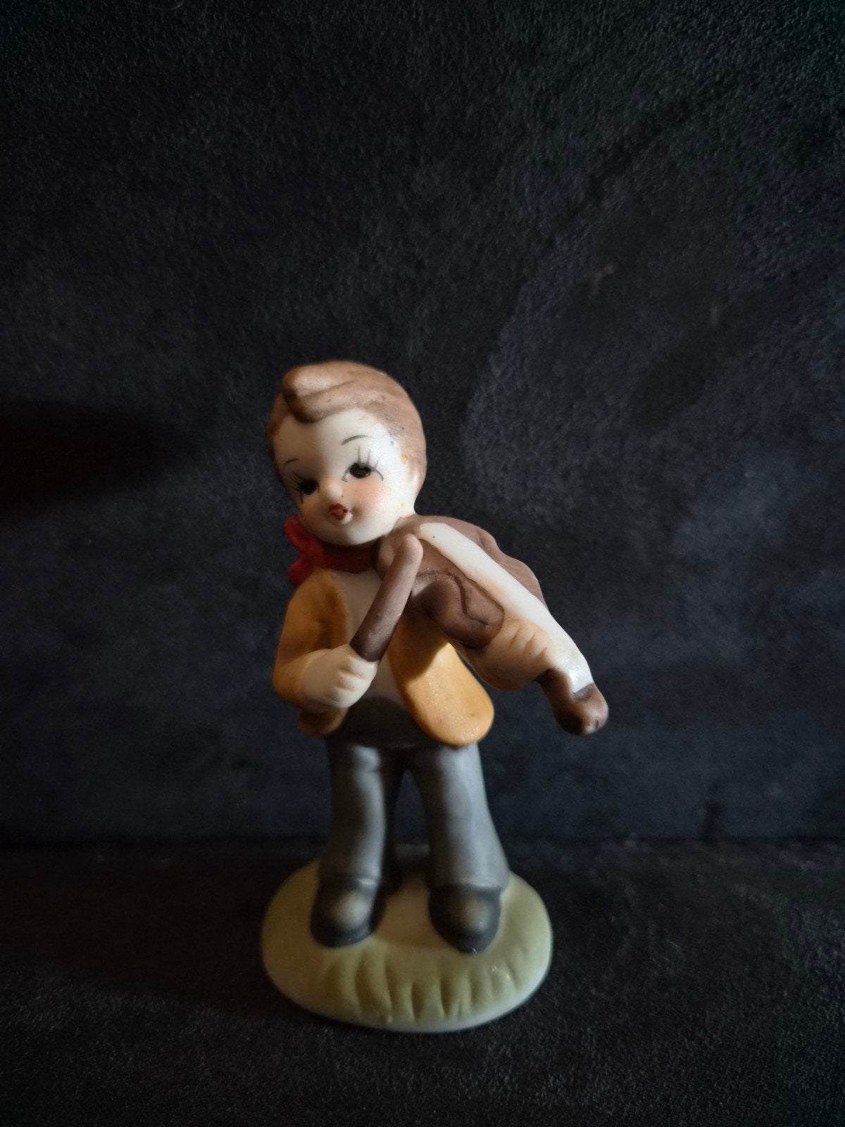 Klein porseleinen muzikantje, Goebel look-a-like, 9cm, Ophalen