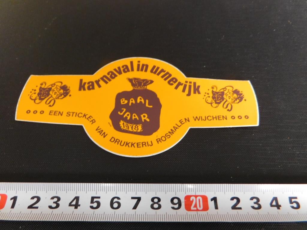 sticker baal jaar 1978 karnaval in urnerijk wijchen 218, Ophalen, Zo goed als nieuw