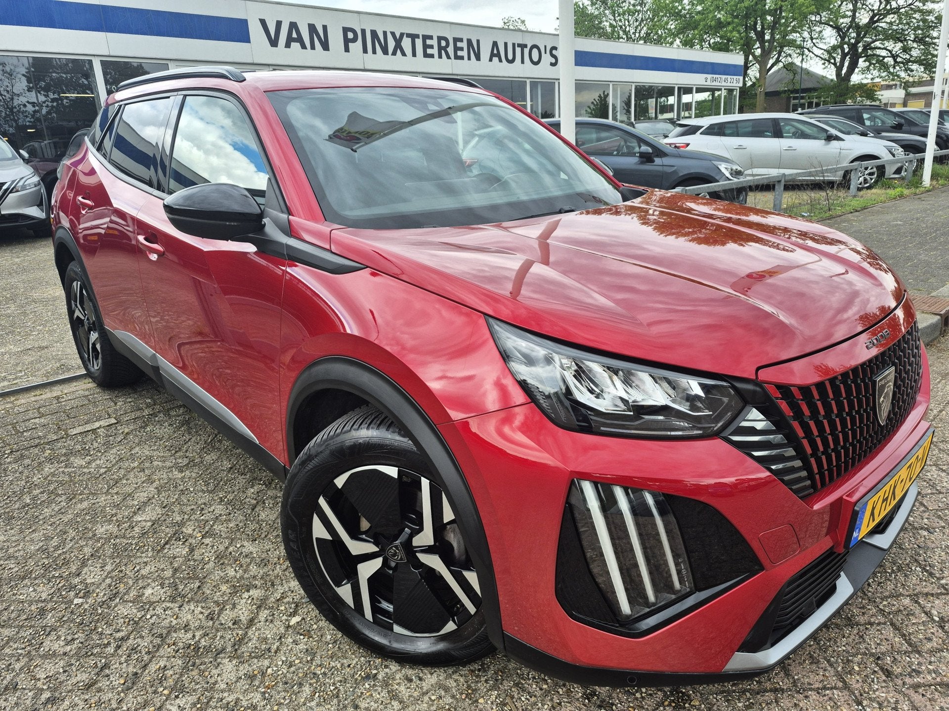 Peugeot 2008 1.2 PureTech 100 Allure (bj 2024), Auto's, 12 maanden, Gebruikt, Euro 6, 1199 cc