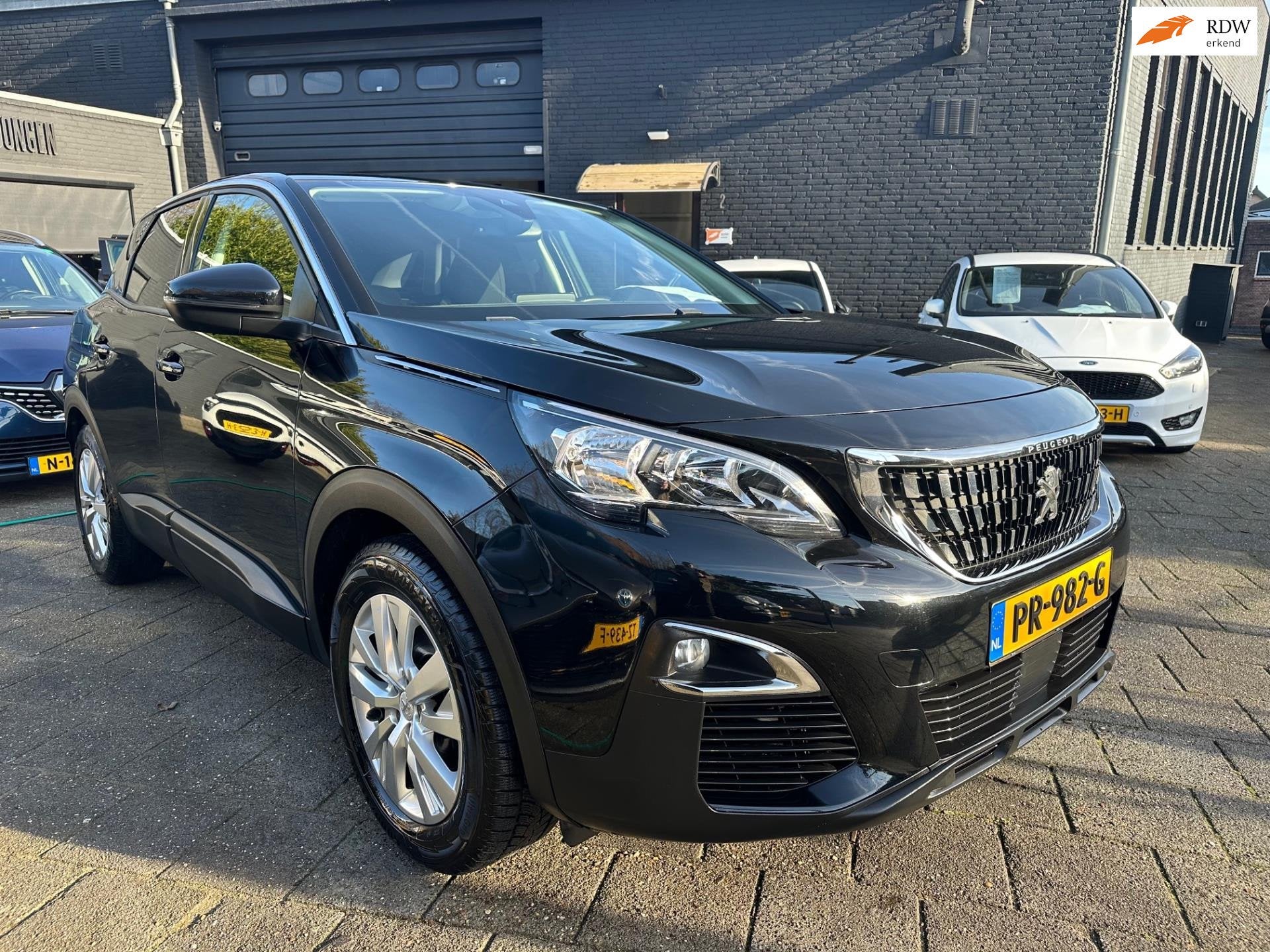 Peugeot 3008 1.2 PT Aut|131pk|Nieuwe Motor+Riem|NL auto|, Dealer onderhouden, Gebruikt, 1199 cc, Zwart