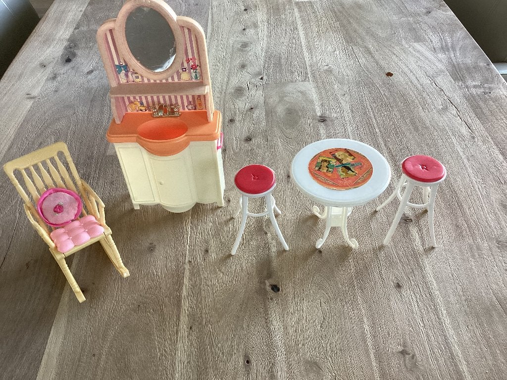 Barbiehuis meubeltjes. Mattel. Vintage, Ophalen of Verzenden, Zo goed als nieuw, Toebehoren