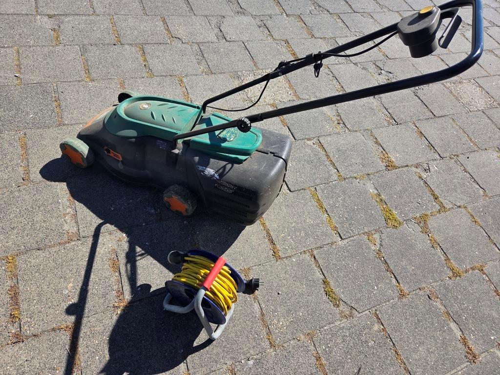 Grasmaaier Black & Decker incl. verlengsnoer, Tuin en Terras, Ophalen
