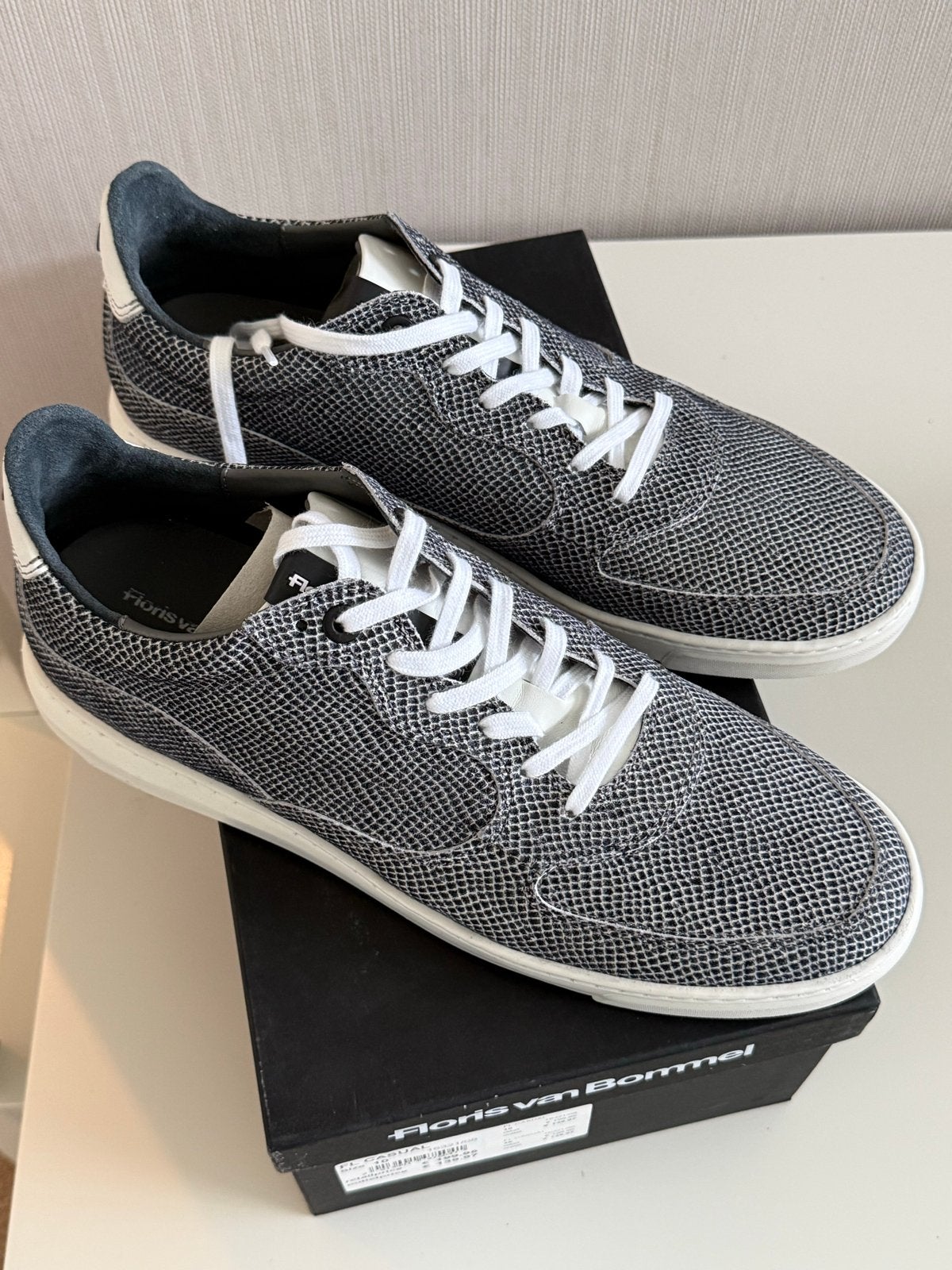 Floris van Bommel sneakers - Maat 44 (UK 10), Kleding | Heren, Ophalen of Verzenden, Nieuw, Overige kleuren, Sneakers of Gympen
