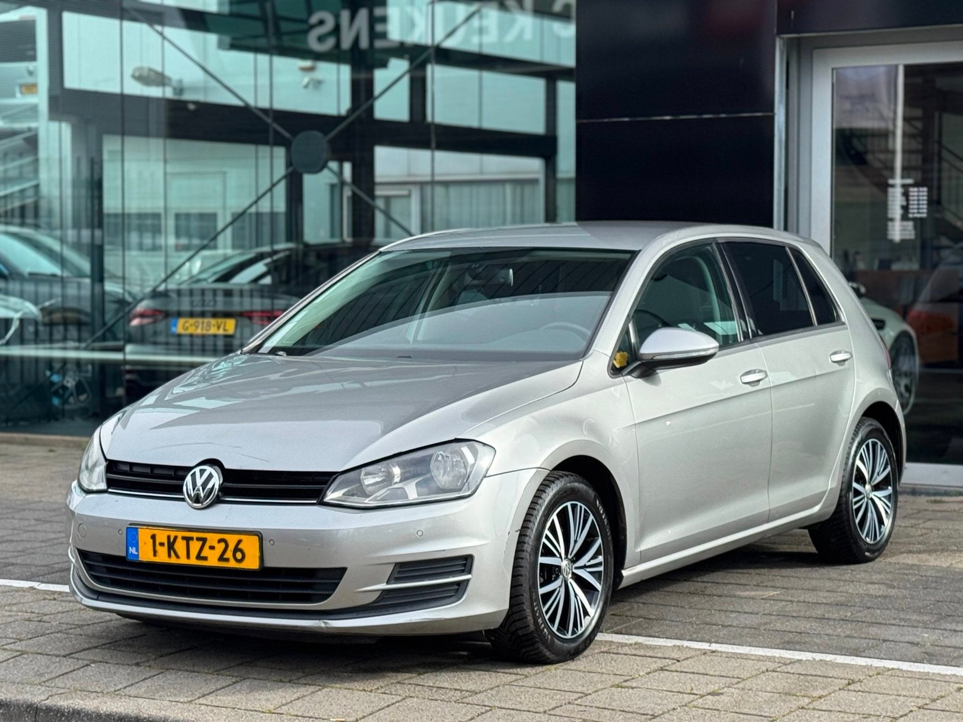 Volkswagen Golf 1.2 TSI Trendline, Voorwielaandrijving, Euro 5, Gebruikt, Zwart