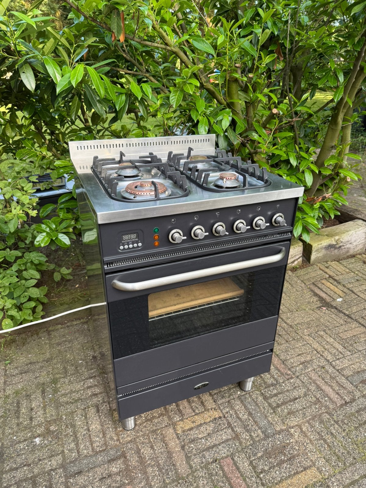 boretti 4 pits, zgan, schoon!!, thuis levering!, 60 cm of meer, Ophalen of Verzenden, Zo goed als nieuw, Gas