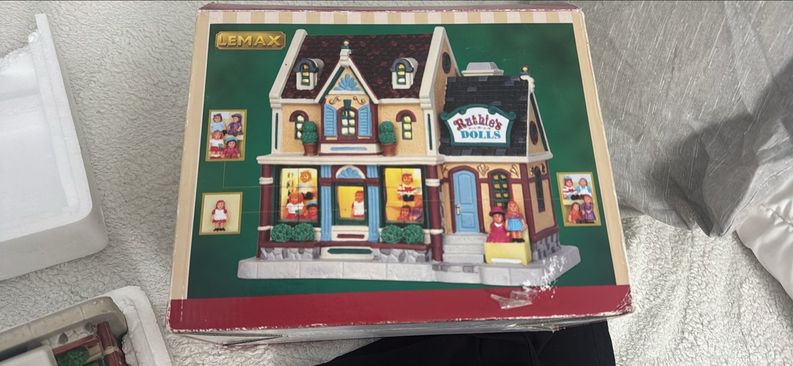 Lemax Ruthie's Dolls Poppenhuis Kerstdorp, Ophalen of Verzenden, Zo goed als nieuw, Overige typen