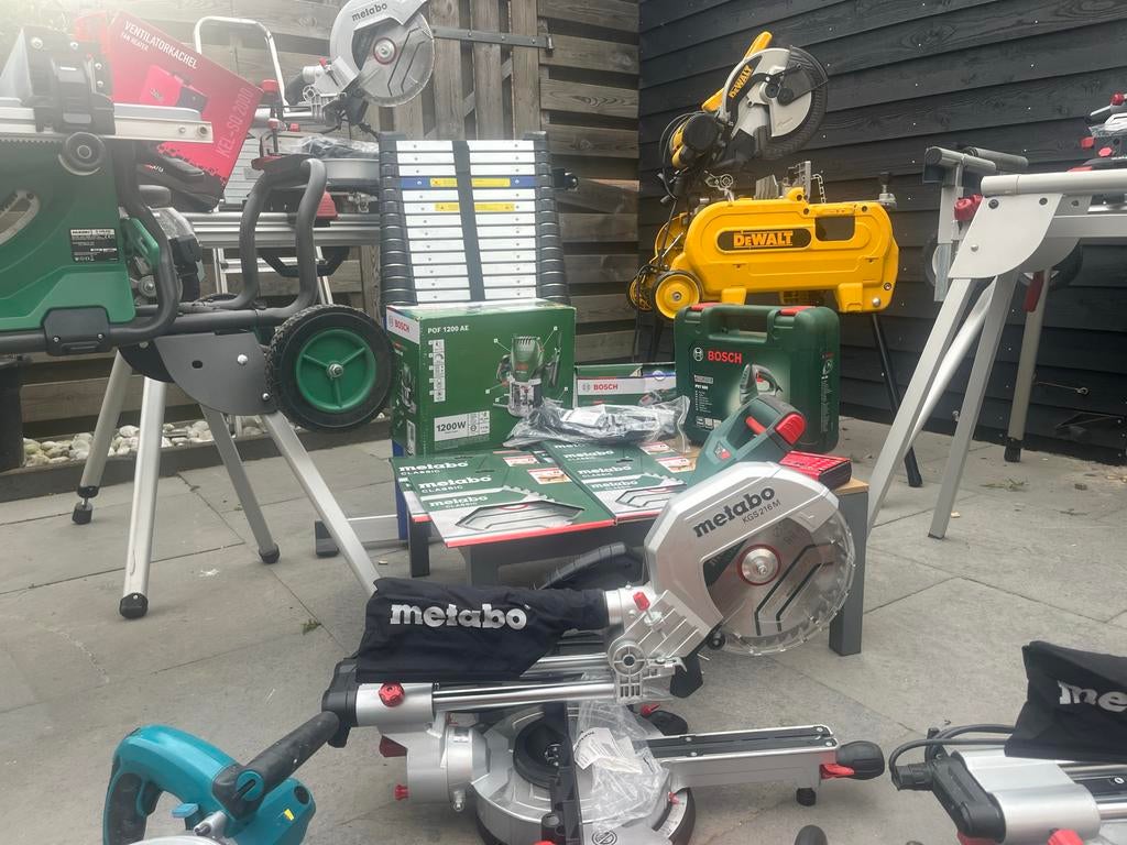 Diverse zaagmachines en gereedschap makita Metabo Milwaukee, Doe-het-zelf en Verbouw, Gereedschap | Zaagmachines, 70 mm of meer
