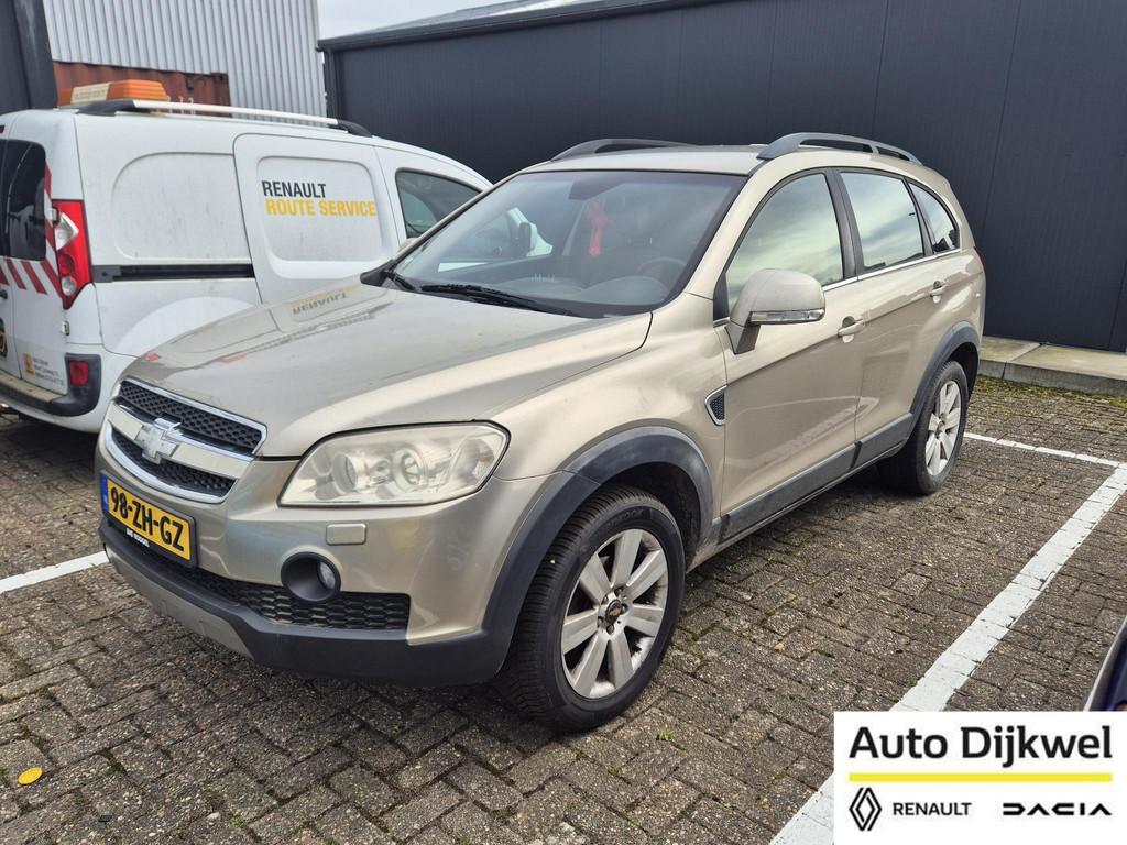 Chevrolet Captiva 3.2i V6 Executive 4x4 7pers AUTOMAAT DEFEC, 1780 kg, 3195 cc, Gebruikt, 2000 kg