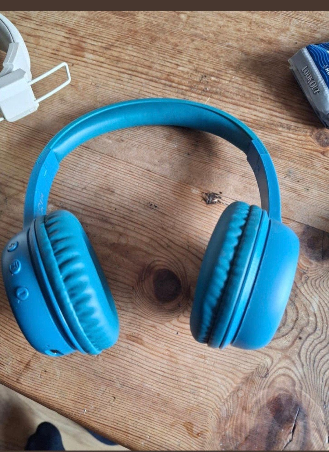 Koptelefoon Bluetooth drie stuks, Ophalen, Zo goed als nieuw, Overige merken, Bluetooth