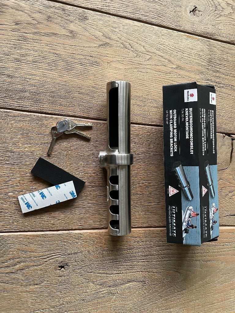 Buitenboordmotorslot knevelmontage Suzuki t/m 30pk, Ophalen, Zo goed als nieuw, Motor en Techniek
