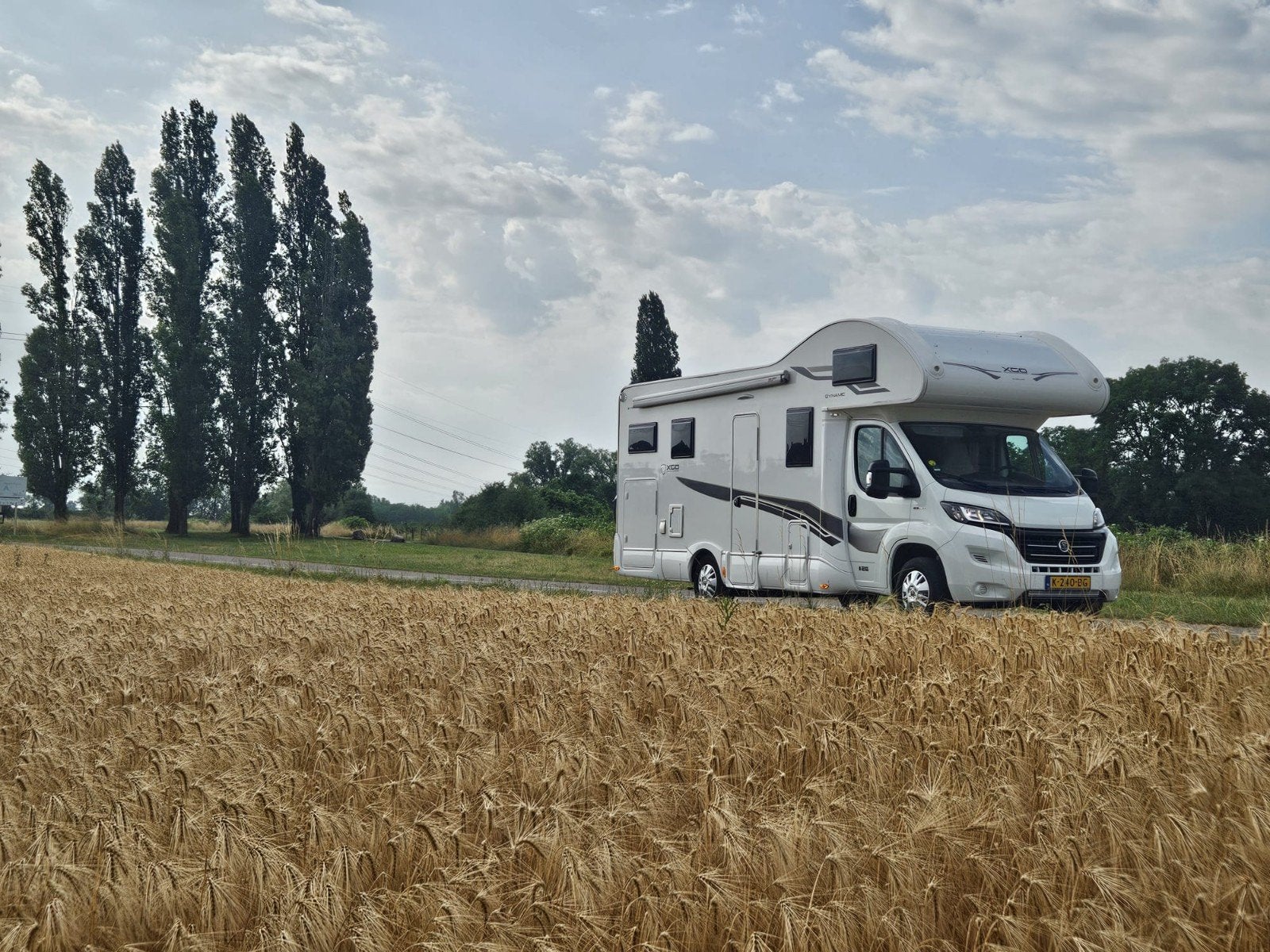 Luxe camper huren of camperbus