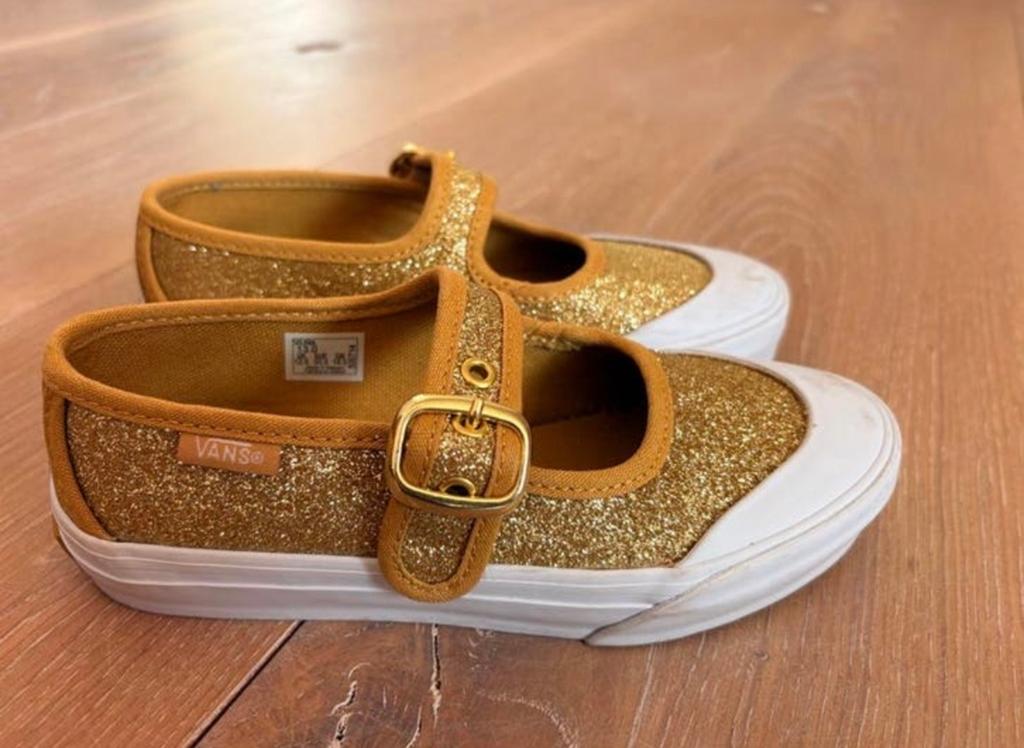 Nieuwe Vans schoenen goud met glitters, maat 30,5, Kinderen en Baby's, Kinderkleding | Schoenen en Sokken, Zo goed als nieuw, Schoenen