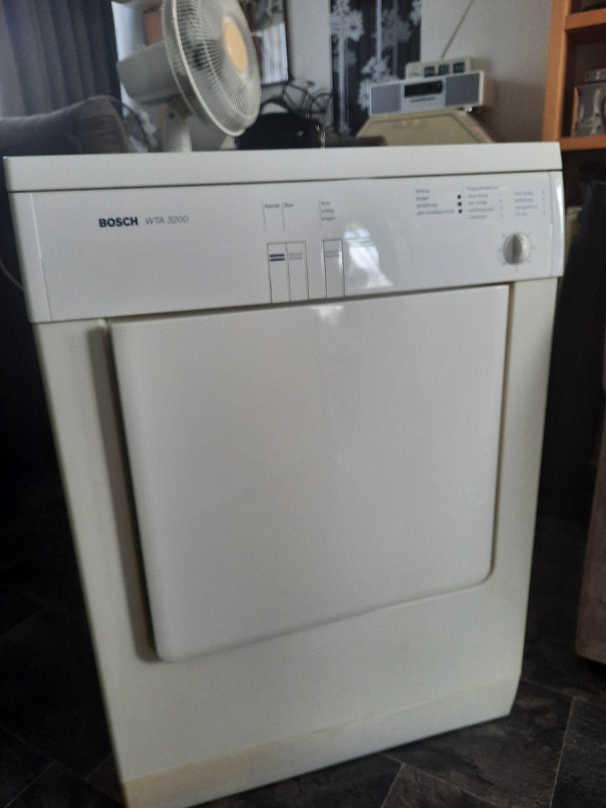 BOSCH WTA 3200 WASDROGER, Ophalen, 6 tot 8 kg, Gebruikt, Luchtafvoer