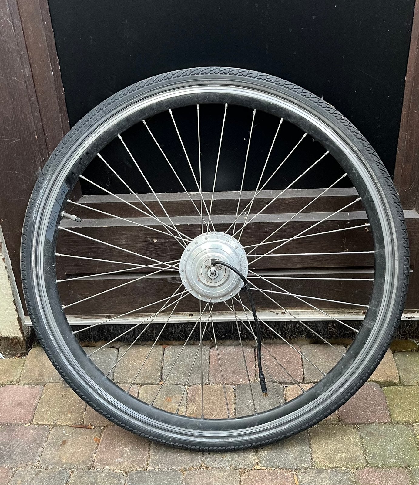Stella Laguna velg 28 inch met motor wiel band, Fietsen en Brommers, Fietsonderdelen, Gebruikt, Aluminium, Ophalen, Elektrische fiets