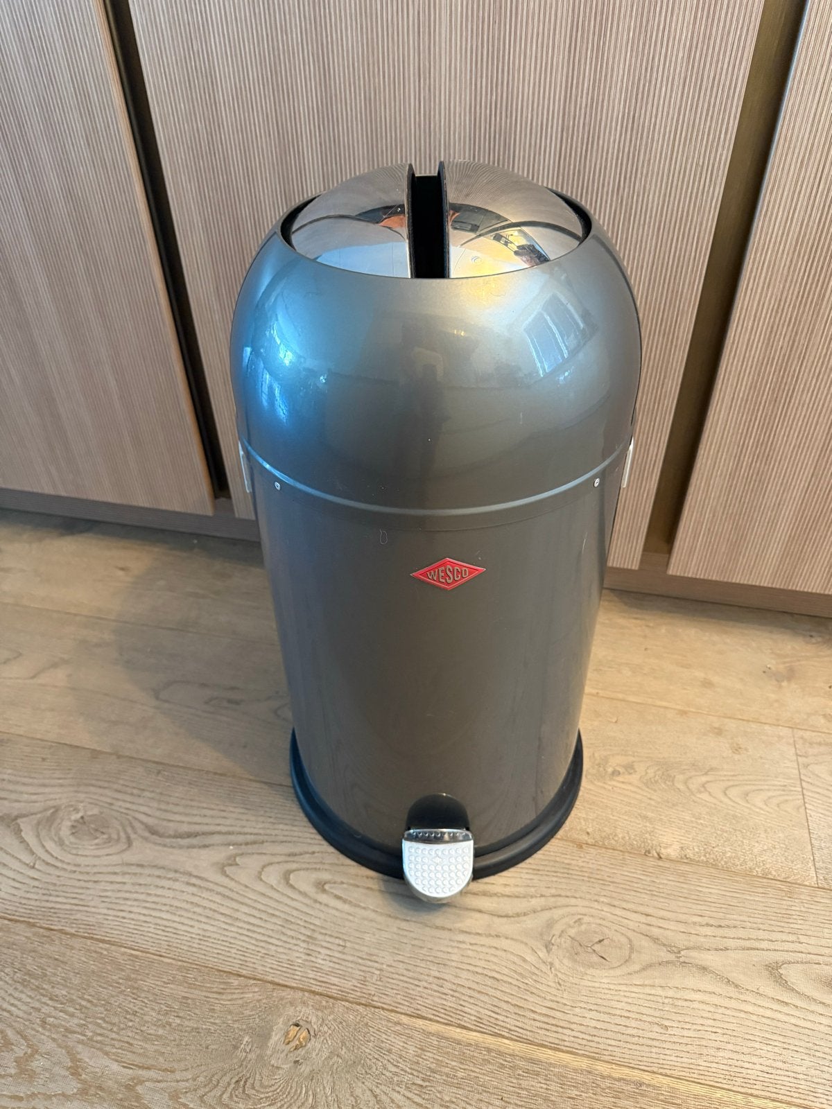 Wesco Prullenbak 40 Liter - Grijs met Pedaal, Ophalen, Gebruikt, Met pedaal, 40 liter of meer