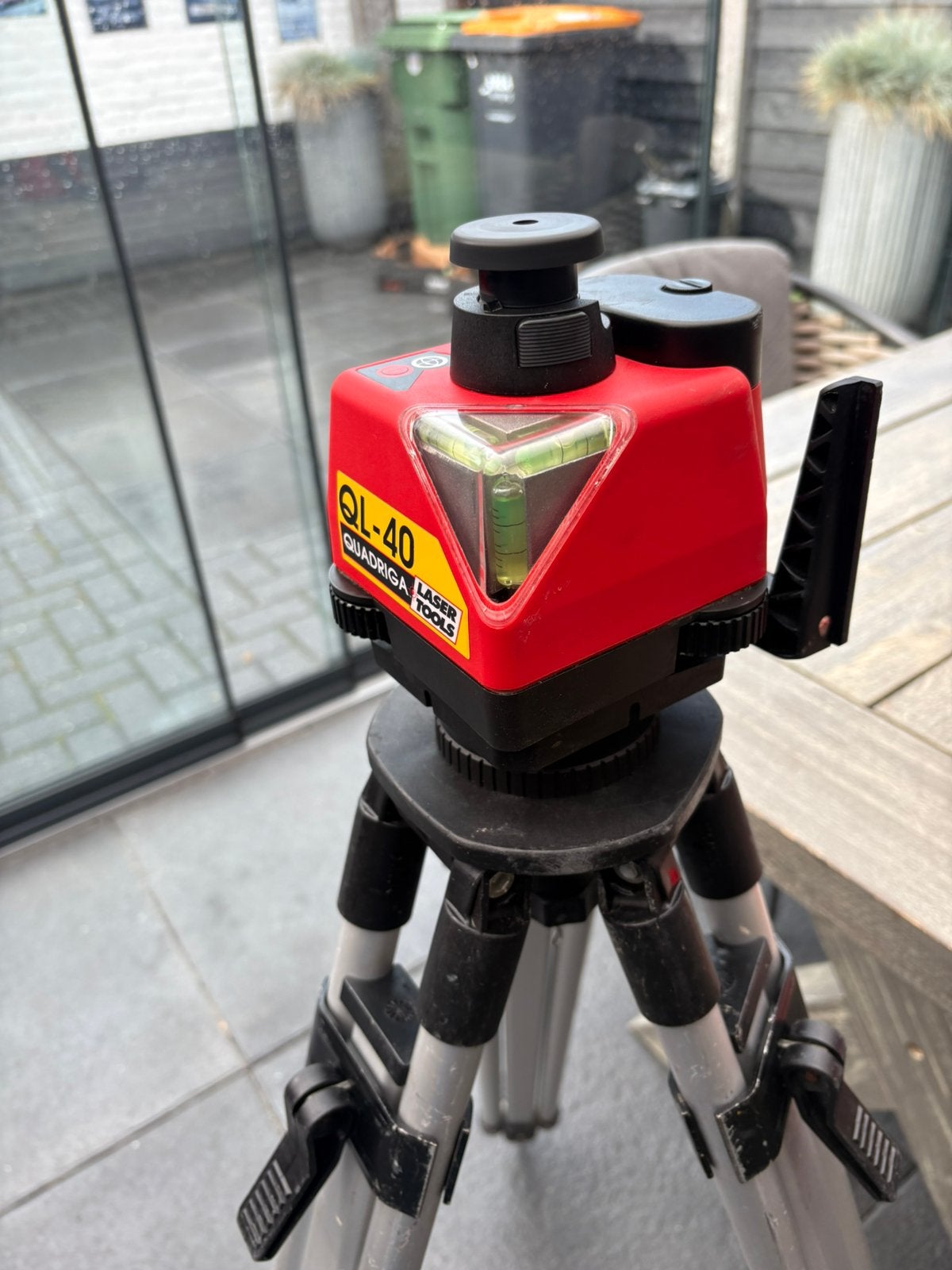 Roterende bouwlaser QL- 40 Quadriga laster tools + statief, Ophalen, Zo goed als nieuw, Overige meters