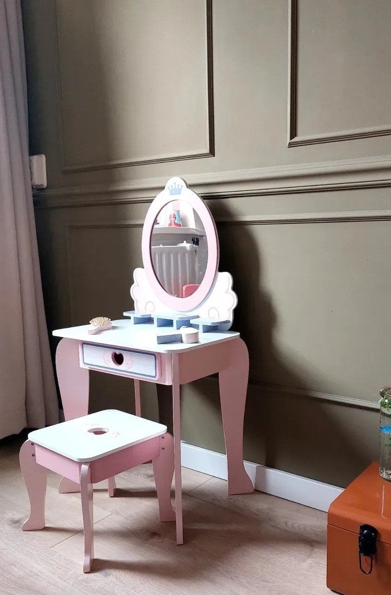Houten kaptafel met krukje voor kinderen (roze/wit), Kinderen en Baby's, Speelgoed | Houten speelgoed, Ophalen, Gebruikt
