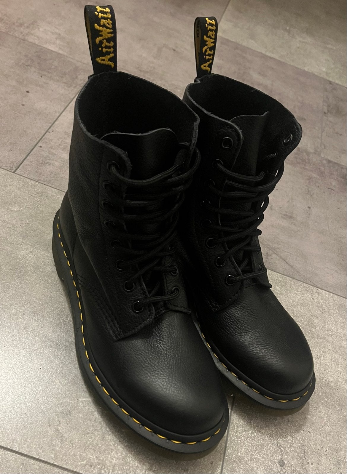 NIEUW Dr. Martens 1460 Pascal Virginia Leren Veterlaarzen, Zwart, Lage of Enkellaarzen, Nieuw, Ophalen of Verzenden