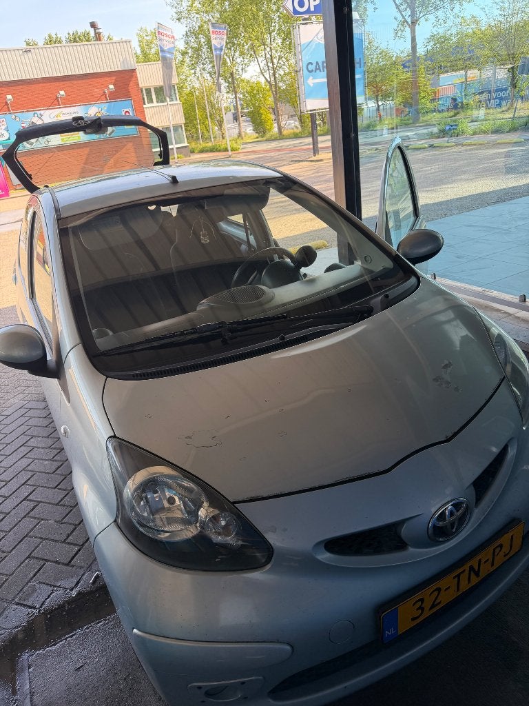 Toyota Aygo 1.0 12V Vvt-i 5DRS 2006 Blauw, Voorwielaandrijving, 68 pk, Origineel Nederlands, Handgeschakeld