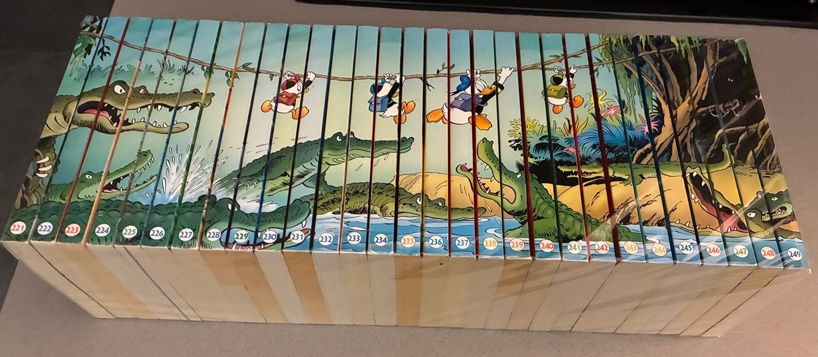 Donald Duck pocket serie 221-249 € 58,00, Boeken, Complete serie of reeks, Ophalen of Verzenden, Zo goed als nieuw, Europa