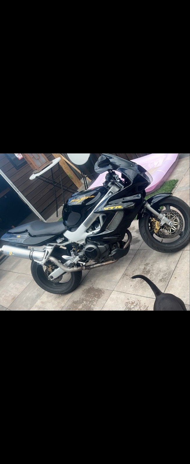 Honda VTR 1000 F Firestorm - Sportieve Toermotor, Honda, 2 cilinders, Motorrijbewijs A, Gebruikt