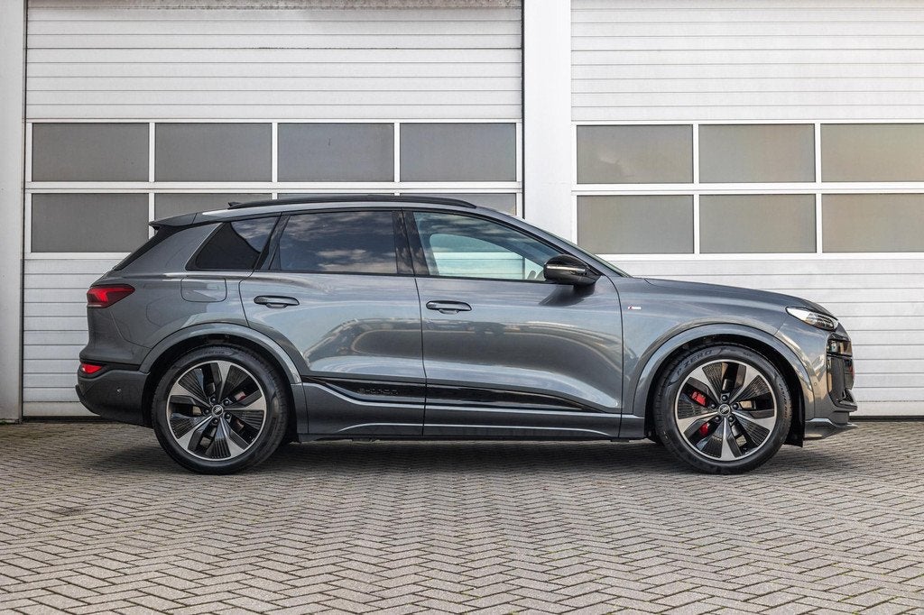 Audi Q6 e-tron Performance 306pk S edition 100 kWh | Luchtve, Auto's, Audi, Automaat, Gebruikt, 2000 kg, SUV of Terreinwagen