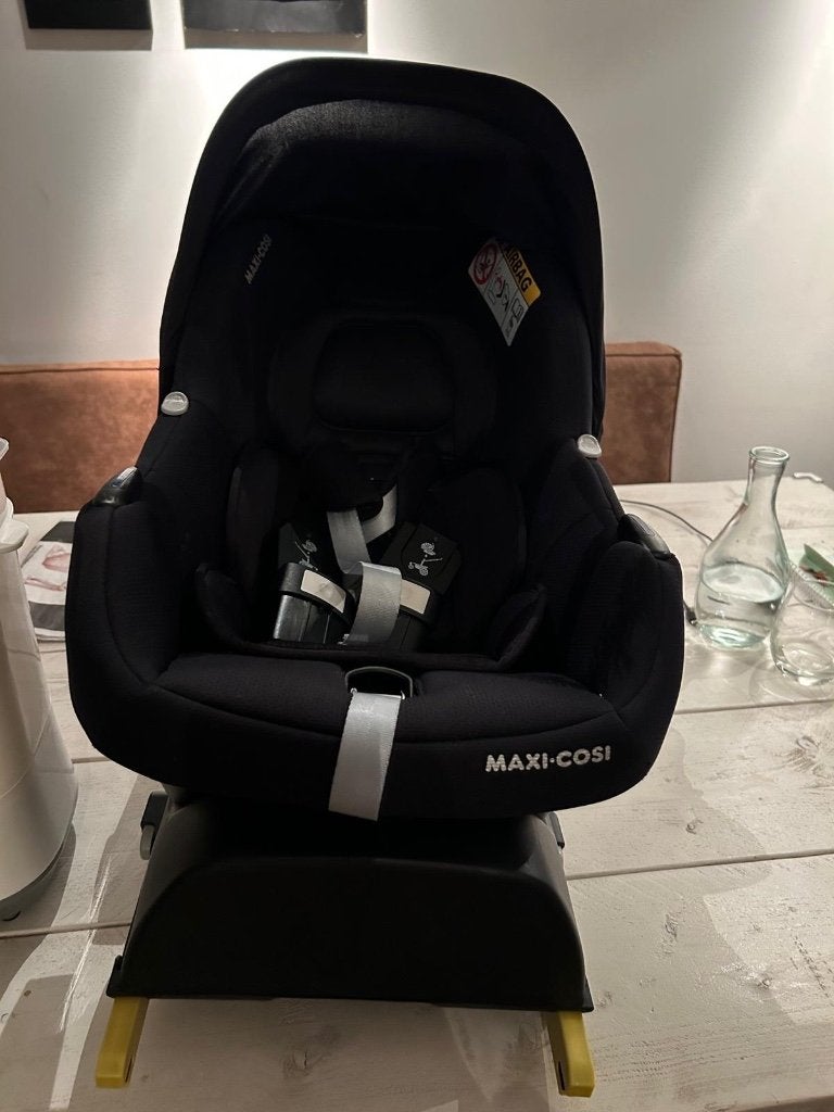 Maxicosi met inzetkussen isofix3, Ophalen, 0 t/m 13 kg, Maxi-Cosi, Gebruikt