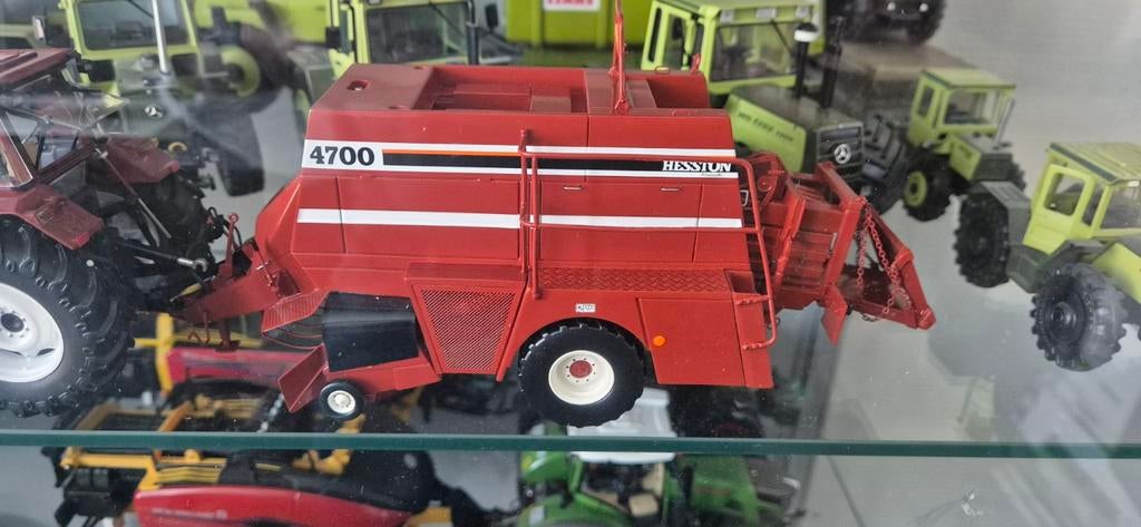 Hesston 4700 VKA model balenpers pakkenpers, Ophalen of Verzenden, Nieuw, Tractor of Landbouw, Overige merken
