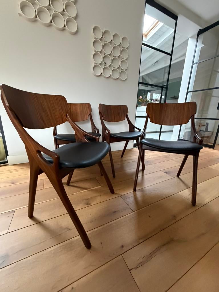 Deense vintage eetkamerstoelen, Ophalen of Verzenden, Zo goed als nieuw
