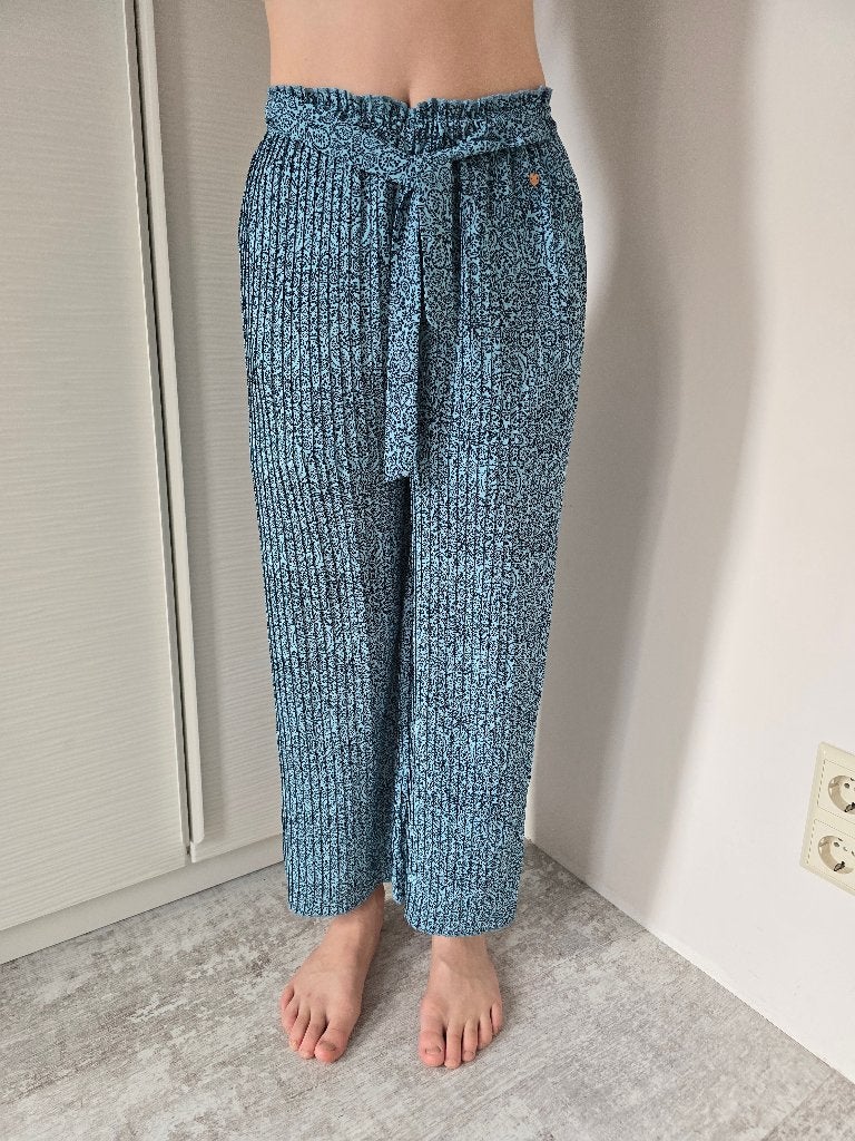 Prachtige plissé broek paisley print - Nono - 152 - nieuw, Broek, Meisje, Ophalen of Verzenden, Nono
