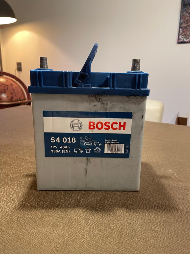 Bosch S4 018 Accu 12V 40Ah 330A (EN) - Gebruikt, Ophalen, Gereviseerd, Universele onderdelen